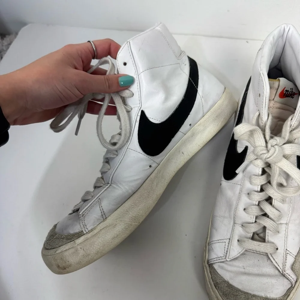 Nike Playboy Blazer Mid '77 Vintage Casual Shoes Black & White Weightlifting - Picture 4 of 9